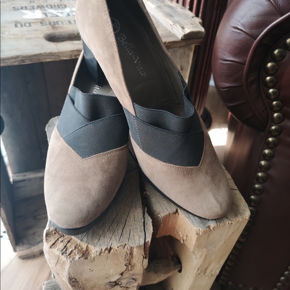 5/$25 Tan & black 3 1/2 in career pumps Bella-Vita - Picture 3 of 6